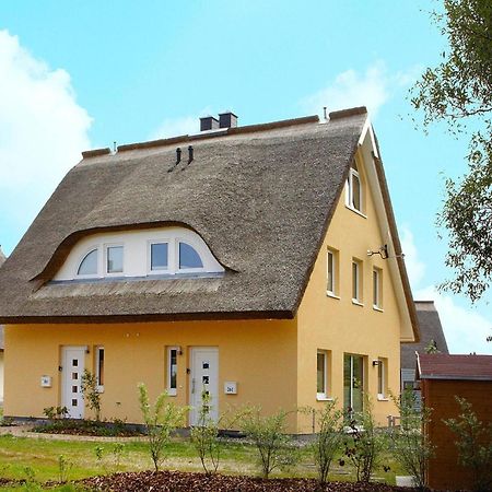 Doppelhaushaelfte Sprotte Am Breetzer Bodden In Vieregge Villa Bagian luar foto