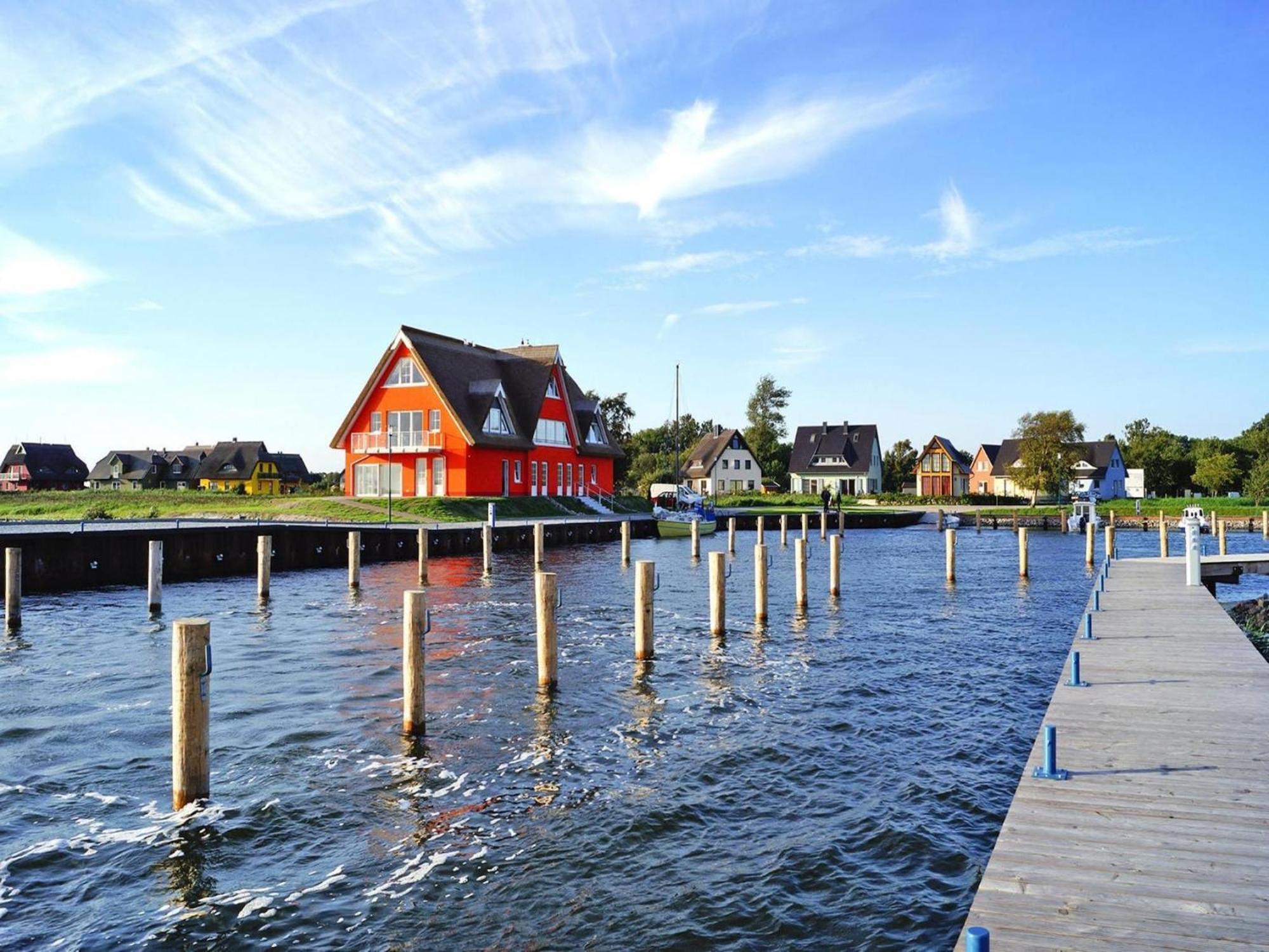 Doppelhaushaelfte Sprotte Am Breetzer Bodden In Vieregge Villa Bagian luar foto
